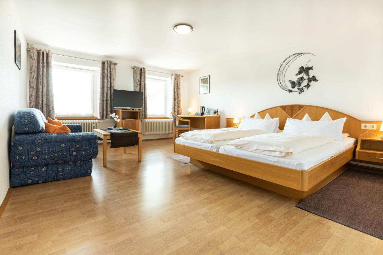 Hotel Landgasthof Zum Pflug Kleines Wiesental Dış mekan fotoğraf