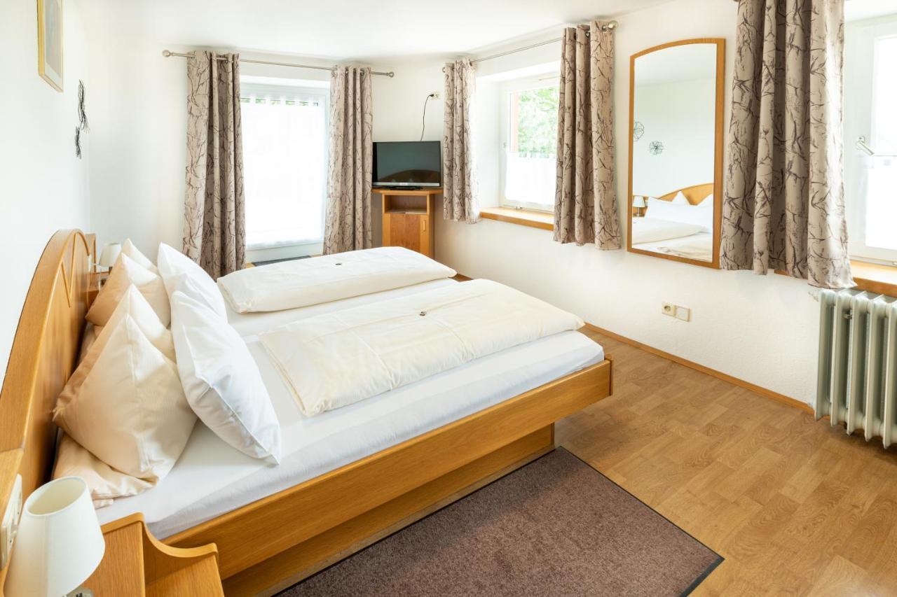 Hotel Landgasthof Zum Pflug Kleines Wiesental Dış mekan fotoğraf